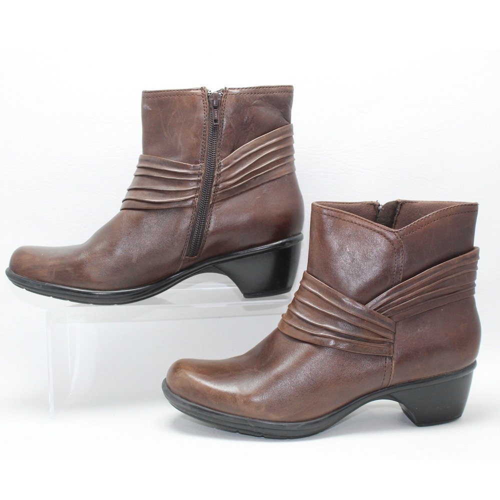 Clarks Women's Brown Leather Pleated Wrap Side Zip Ankle Boots Size 8.5M